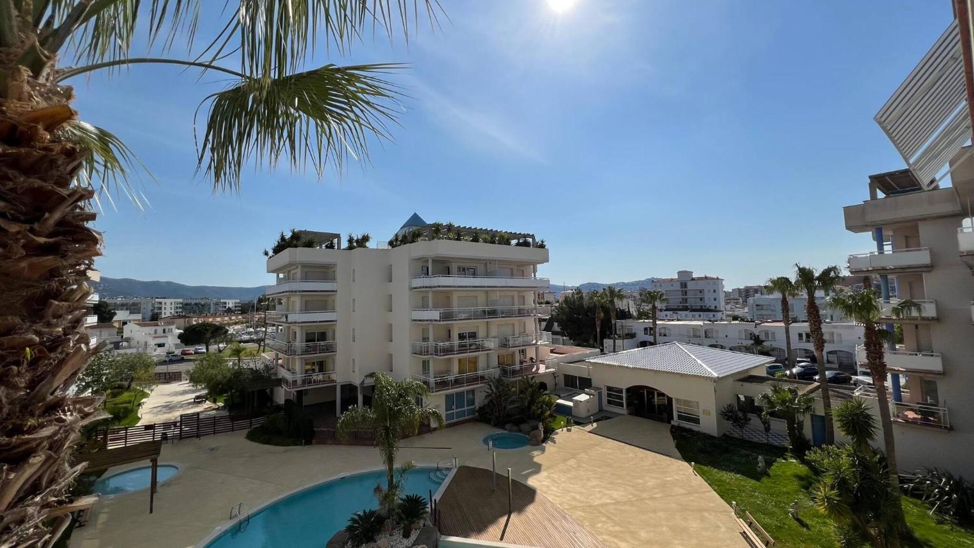 Bonito Piso En Roses Con Piscina Y Parking Av-66 Apartment ภายนอก รูปภาพ