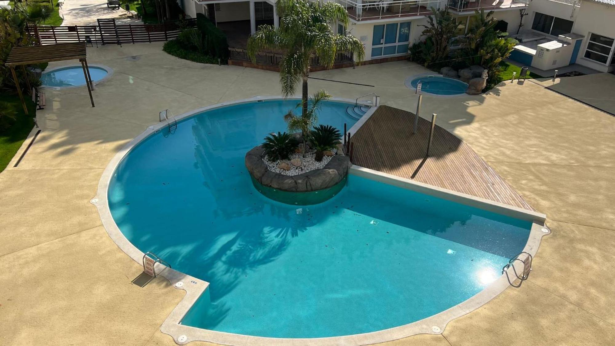 Bonito Piso En Roses Con Piscina Y Parking Av-66 Apartment ภายนอก รูปภาพ